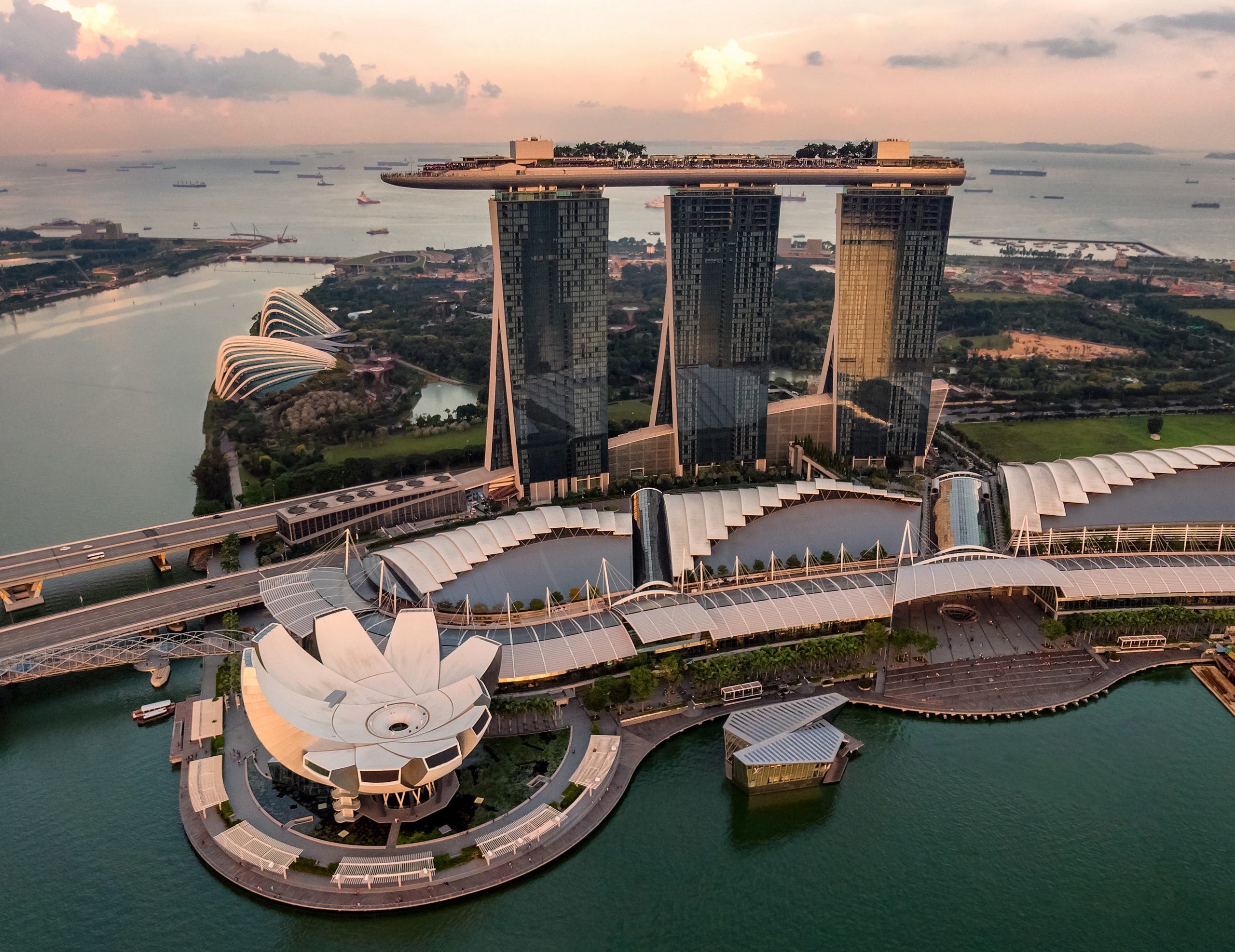 Here’s How to Save Money While Visiting Singapore Marina Bay Sands, Singapore