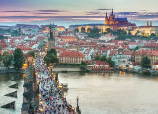 Best Ways to Save Money During Your Visit to Prague, Czech Republic