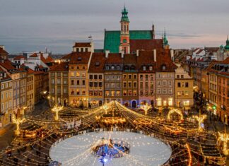 Top 3 Things to Do as a Tourist in Warsaw, Poland Warsaw Old Town, Warsaw, Poland