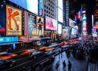 These Tips Will Help You Get Around New York City, New York With Ease Times Square, New York City, New York, USA