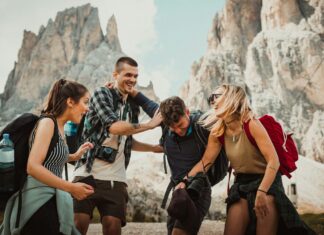 The Pros and Cons of Being Spontaneous While Traveling Travel with friends