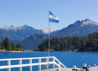 3 Reasons You Must Visit Argentina San Carlos de Bariloche, Río Negro, Argentina.