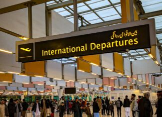 What You’re Missing When Searching For Flights Online Busy airport terminal