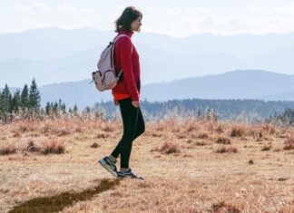 What Shoes to Pack on Your Vacation