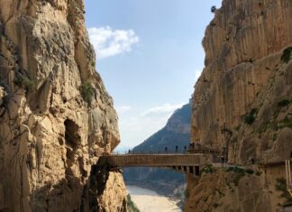 Check Out This Stunning Hiking Trail in Spain El Caminito del Rey, Málaga, Spain