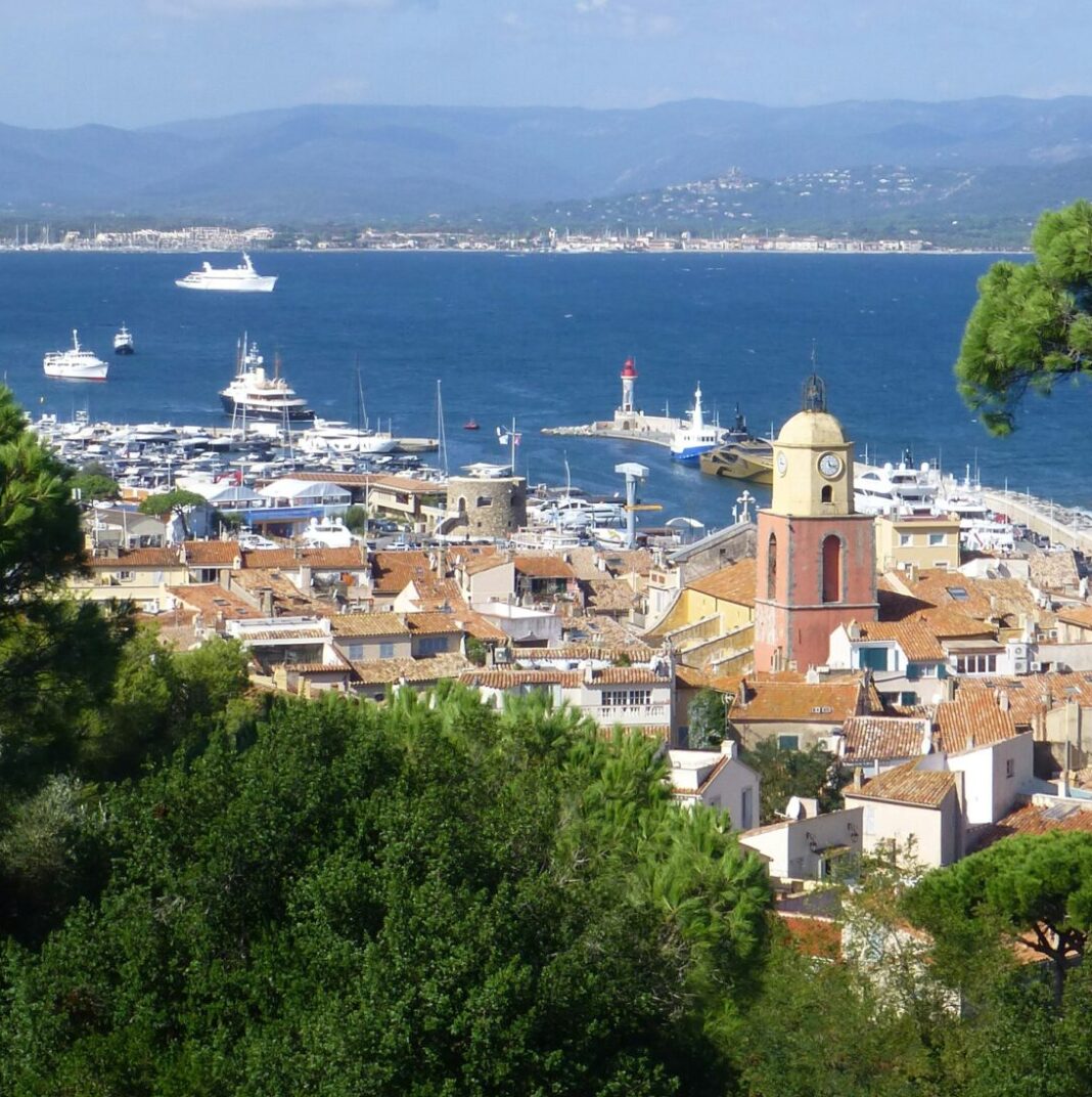 View of the old town from the citadel of Saint-Tropez, Provence-Alpes-Côte d'Azur, France
