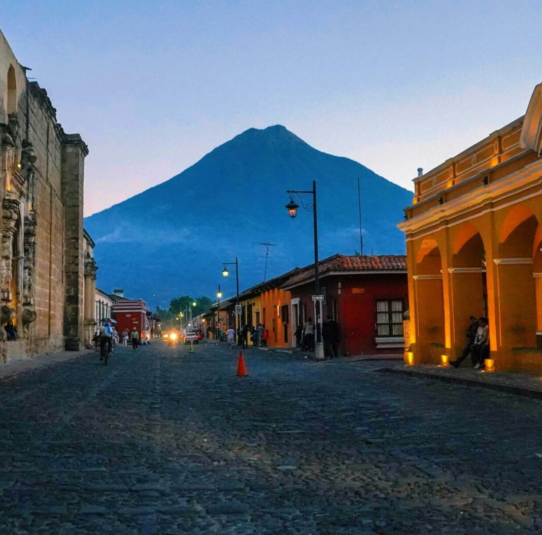 Guatemalan city with a mountain in the background
