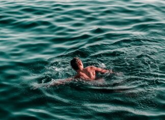 Important Points to Remember When Wild Swimming While Traveling Swimming