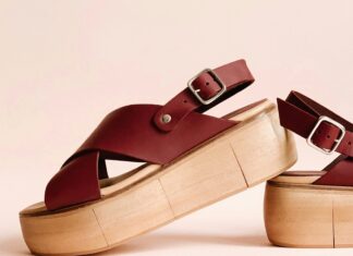 Check Out The Sandal Styles You’ll Want To Wear On Vacation sandals