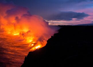 Want to Explore Volcanoes? Travel Here Kīlauea, Hilo in Hawaii
