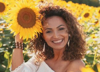 This Simple Make Up Look Will Survive In Every Climate makeup fresh face