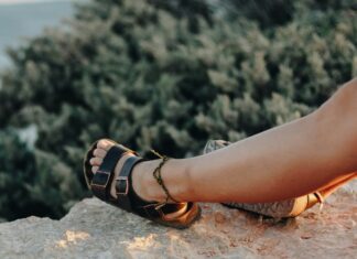 Get Great Deals On Sandals For Your Vacation sandals