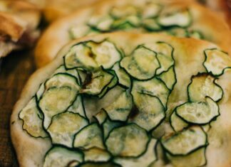 3 Foods to Eat in Rome, Italy Pizza in Rome, Italy