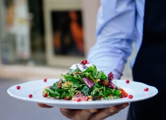 Here are the Best European Destinations for Vegetarians Salad in Via Pastarella, Iraklio, Greece