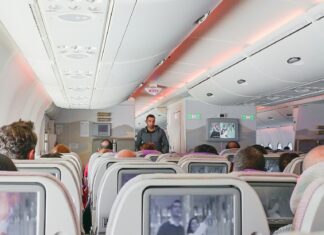 How to Reserve the Best Seat on the Plane Plane seat