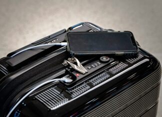 Should You Lock Your Checked Bag When Traveling? Locked suitcase