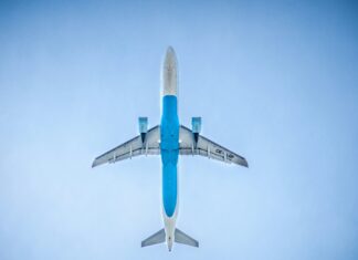 3 Times When You Shouldn’t Fly With Low-Cost Airlines Flughafen Innsbruck, Innsbruck, Austria