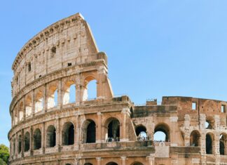 You Can Now Have One-of-a-Kind Gladiator Experience at the Colosseum Thanks to Airbnb Colosseum, Piazza del Colosseo, Rome, Metropolitan City of Rome Capital, Italy