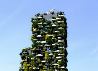4 Must-See Buildings to Check Out During Your Trip to Milan, Italy Bosco Verticale, Via Gaetano de Castillia, Milan, Metropolitan City of Milan, Italy.